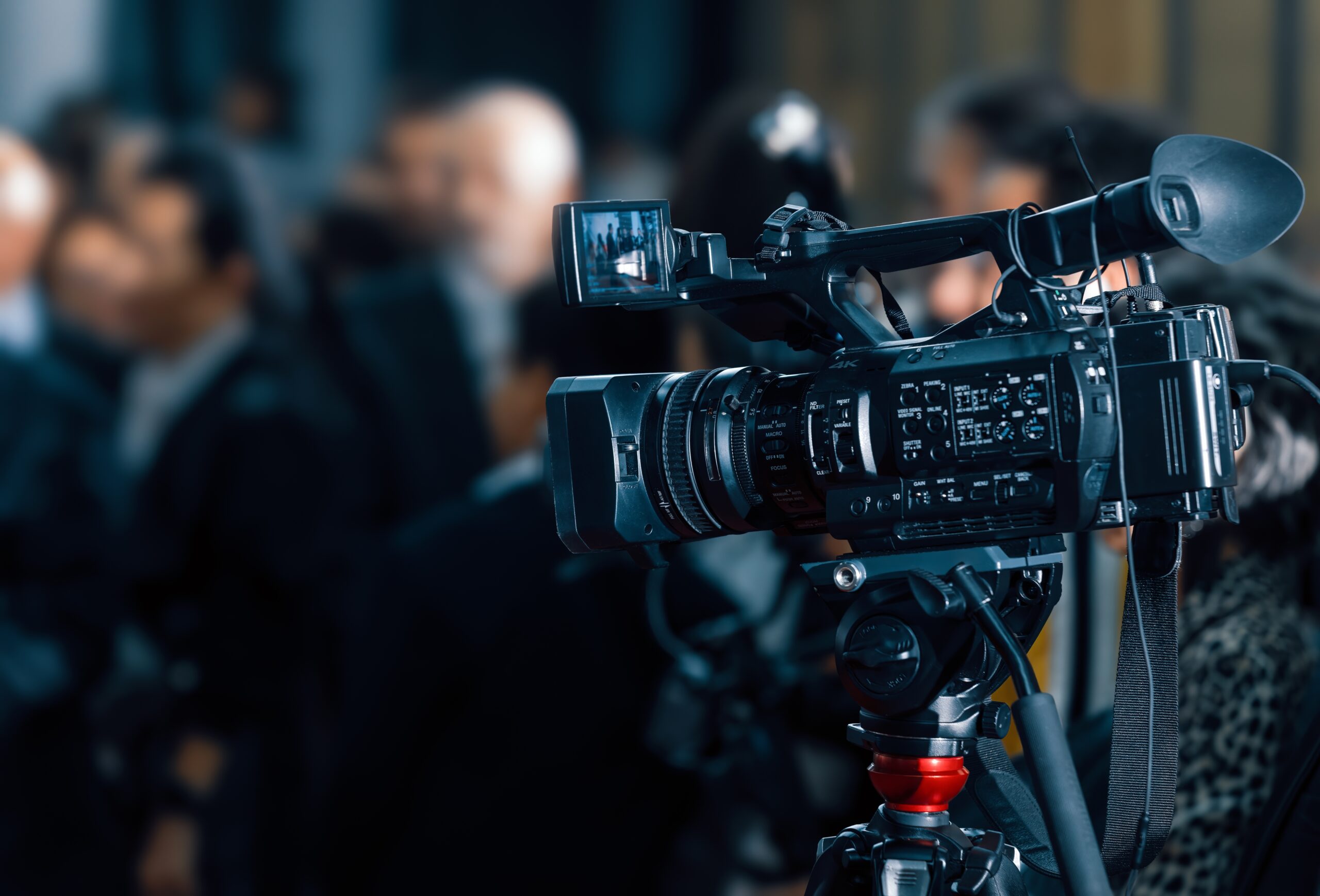 Professional,4k,Digital,Video,Camera,And,Accessories,In,A,Conference.